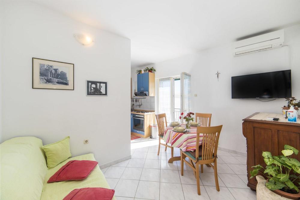Apartments Dominko Брист Экстерьер фото